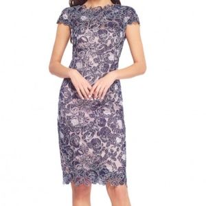ROSE MOTIF SHEATH DRESS